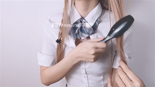 61414-反差性感学姐☀️校园女神〖FortuneCuttie〗JK姐姐的特别调教强制足交加内射劲爆完美身材 梦中情人 疯狂榨精.jpg